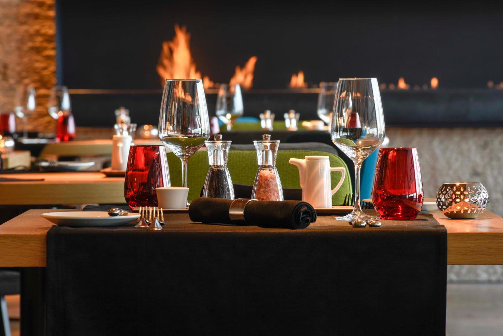 Hermitage Lake Lucerne - Beach Club & Lifestyle Hotel Экстерьер фото
